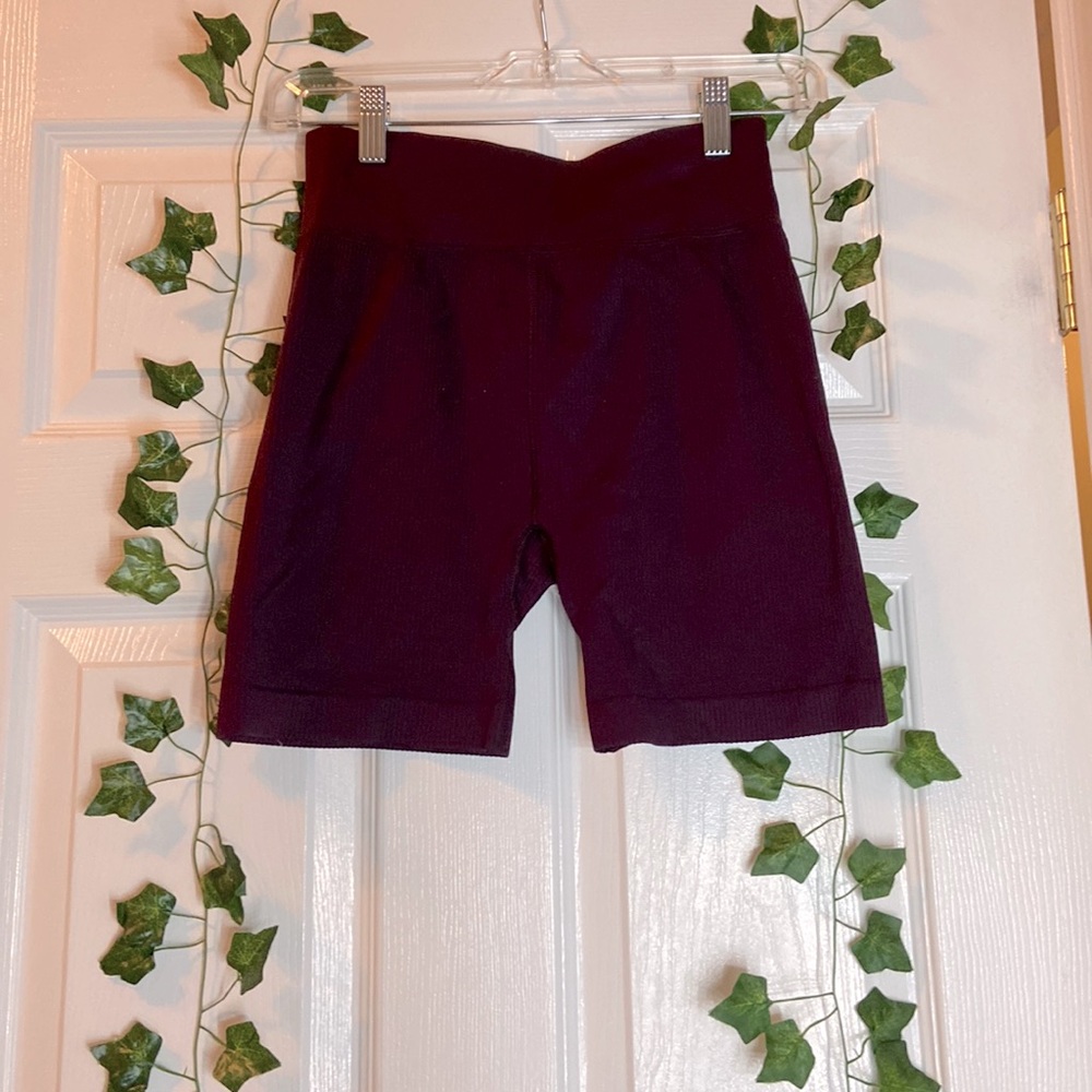 high wasted stretchy Maroon colored biker shorts